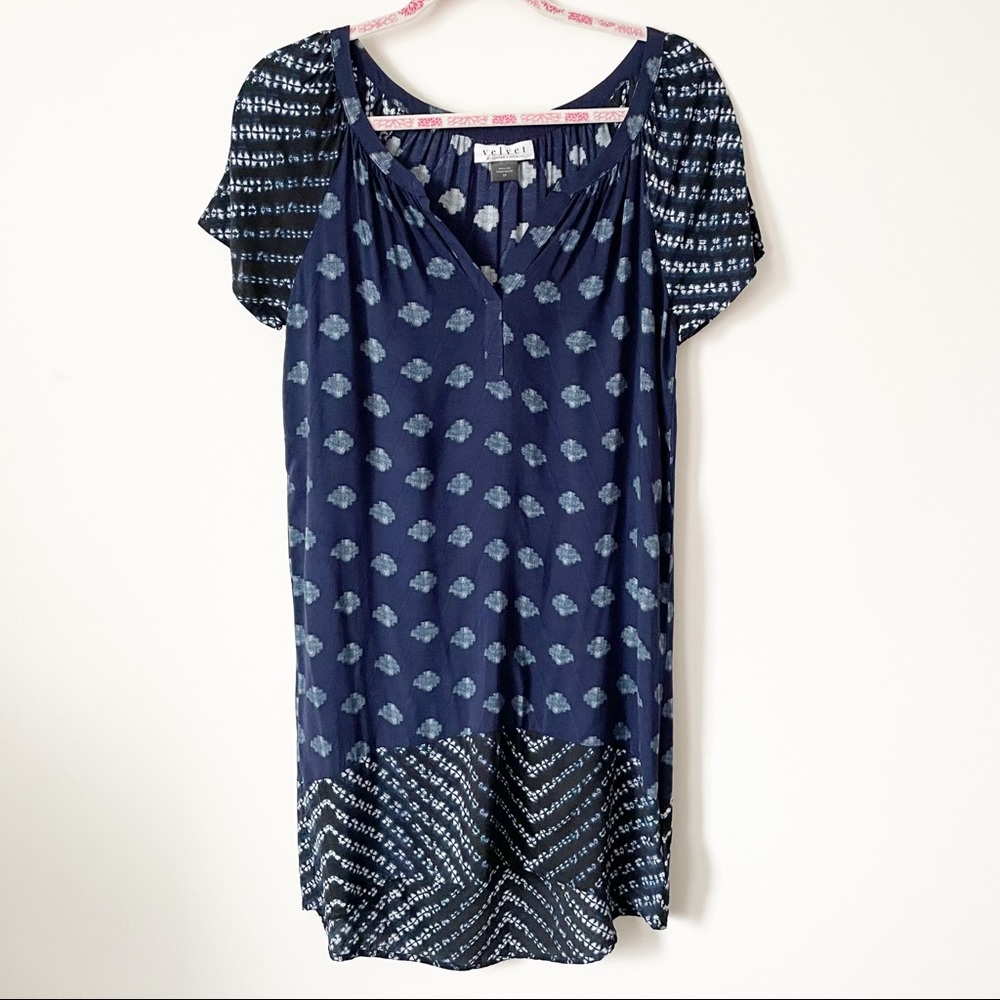 Velvet by Graham Spencer Shift Dress Short Sleeve